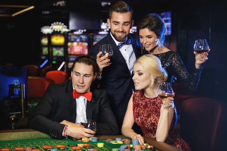 Antarmuka aplikasi mobile alexis toge menampilkan layar beranda dengan permainan slot Aviator dan Sweet Bonanza